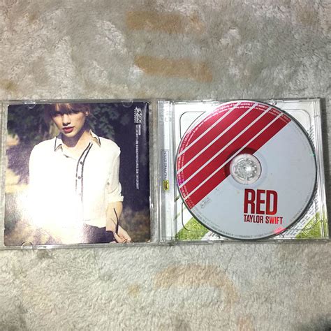 SIGNED RED (Deluxe Edition) ALBUM - Taylor Swift, Hobbies & Toys, Music & Media, Music ...