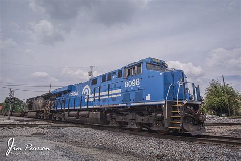 May 28, 2018 – Norfolk Southern Railway Conrail Heritage Unit 8098 ...