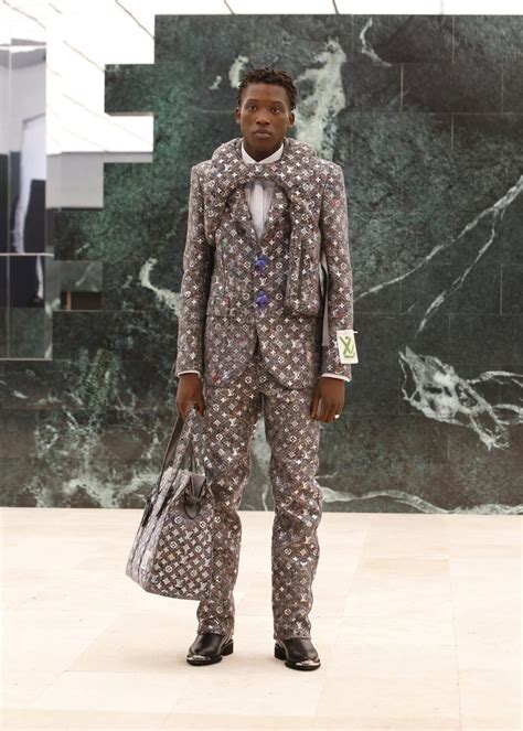 Louis Vuitton FW 2021 Menswear: Virgil Abloh redefines the new normal