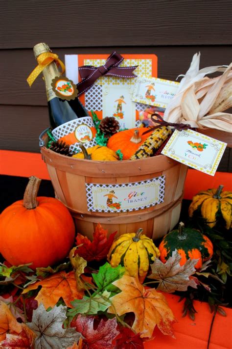 Best 21 Homemade Thanksgiving Gift Basket Ideas - Home Inspiration and Ideas | DIY Crafts ...