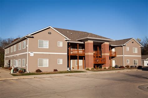 Riverwood Apartments Rentals - Pleasant Hill, IA | Apartments.com