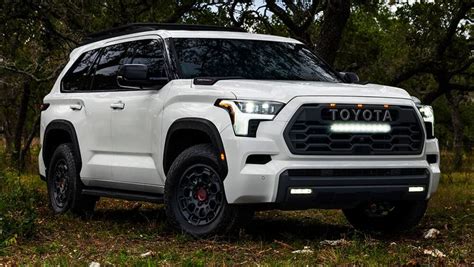 Better than an LC300? 2023 Toyota Sequoia is the LandCruiser cousin with a potent twin-turbo ...