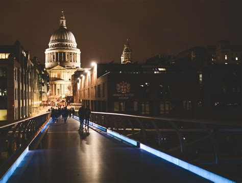 Free picture: cathedral, city, architecture, sky, downtown, night