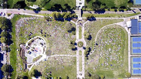 Aerial photos of Dolores Park before and after unbelievable weekend ...