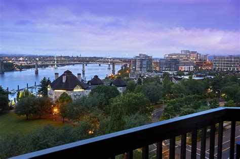 Top 7 Downtown Portland Hotels for 2024 Vacation