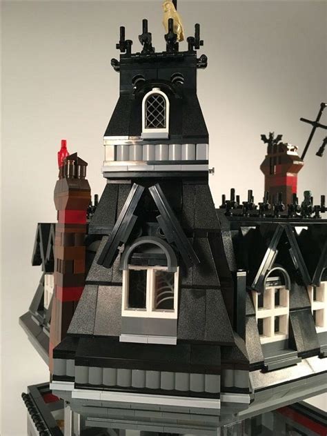 You Can Help Make This ADDAMS FAMILY Mansion LEGO Set A Reality | Nerdist | Mansions, Lego sets ...