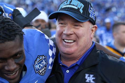 Kentucky's Mark Stoops Takes Honest Shot At Tennessee Following News Of ...