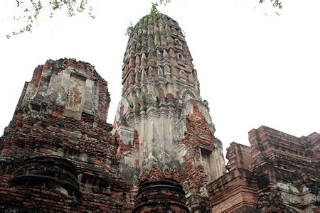 Wat Phra Ram, built during the early period of the Ayutthaya Kingdom