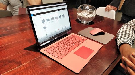 Hands on with the Microsoft Surface Laptop 2: Still a great laptop, now without Windows 10 S ...