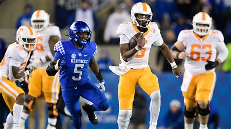 Tennessee Vols football vs Kentucky betting odds, opening point spread