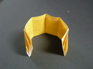 Stackable pentagonal box 8 | Refold vertical pleats | Flickr