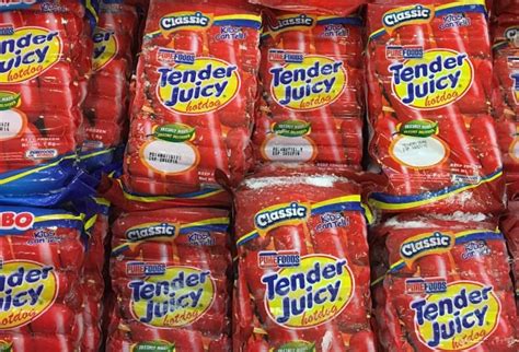 Purefoods Tender Juicy Hotdog: Filipino Hotdogs!!