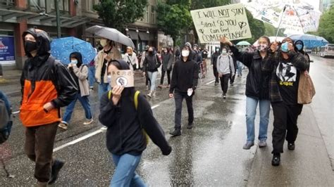 Protesters block downtown Vancouver streets as unrest over killing of ...