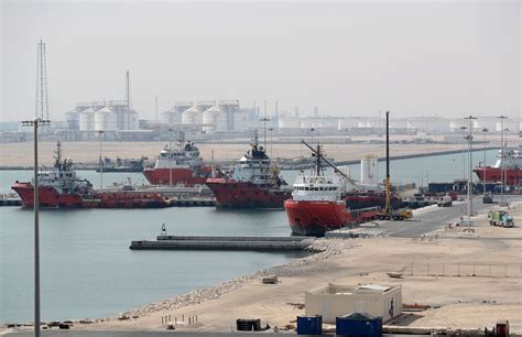 Top LNG Supplier Qatar Seeks Buyers for Two-Thirds of Supply From ...