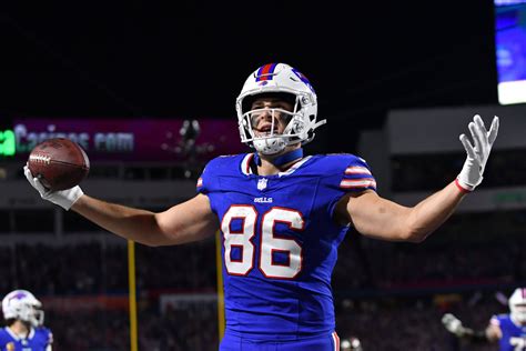 Why taking Bills TE Dalton Kincaid in fantasy drafts has its pros and ...