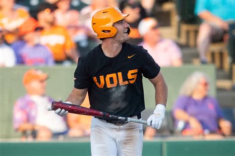 PHOTOS: Tennessee baseball wins NCAA Tournament game versus Charlotte