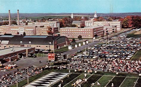 UConn Campus, Storrs – CT Postcards.net