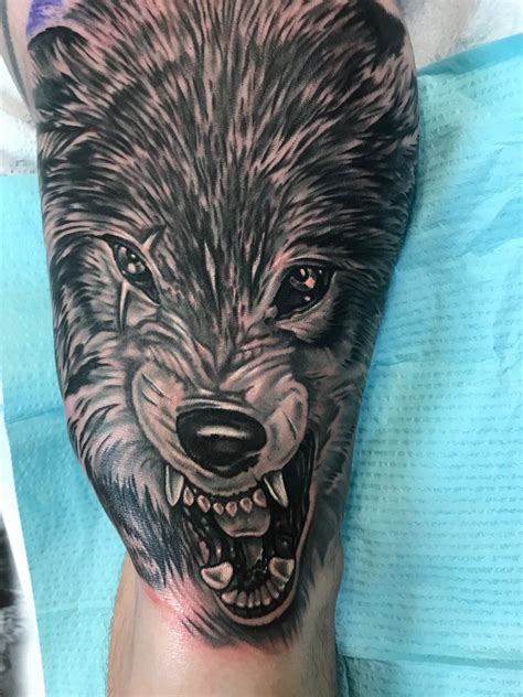 Angry Wolf Tattoo | Wolf tattoo, Black and grey tattoos, Custom tattoo