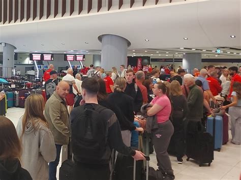 Power outage: Passengers stranded at Manchester airport, flights cancelled