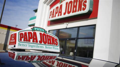 Papa John's dishing out $2.5M in bonuses for its frontline employees | Fox Business