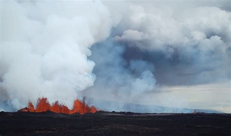 Hawaii's Volcano Eruption 'An Exciting Thing' for Pilots - FLYING Magazine