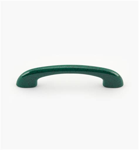 Rounded Plastic Pull - Lee Valley Tools