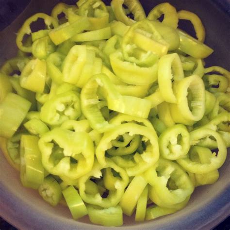 Canning Crunchy Banana Pepper Rings in 2022 | Stuffed banana peppers, Recipes with banana ...