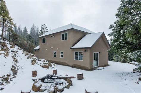 Shaver Lake Vacation Rentals, Cabin Rentals | Vacasa