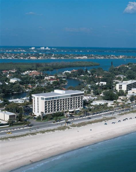 Holiday Inn Sarasota Lido Beach at the Beach | Book Your Dream Self ...