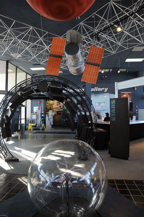 NASA GSFC Visitor Center | A view into the NASA Goddard Spac… | Flickr