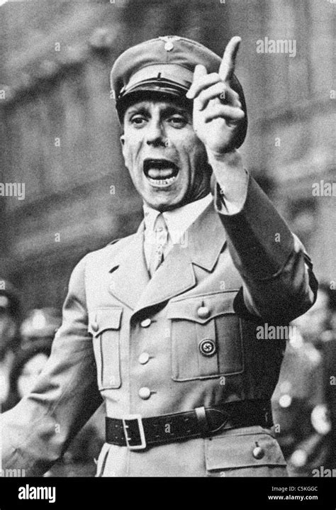 Propaganda minister joseph goebbels hi-res stock photography and images - Alamy