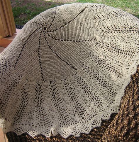 Free Knitting Pattern for Bubbles Circular Baby Blanket or Shawl | Crochet baby shawl, Blanket ...