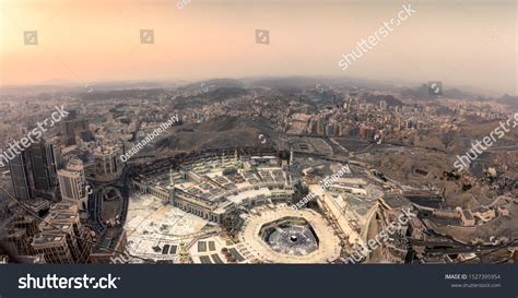 590 Makkah Hotel View Images, Stock Photos & Vectors | Shutterstock