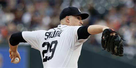 Tarik Skubal leads Tigers to win over White Sox