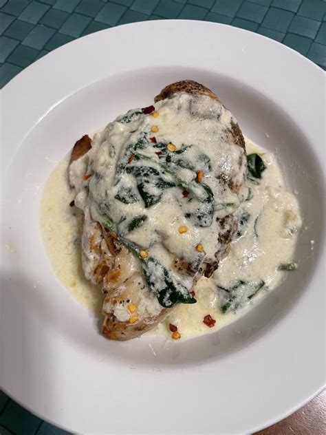 Creamy Parmesan Chicken with Spinach - JANZ PLACE