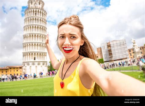 Woman traveling in Pisa old town Stock Photo - Alamy