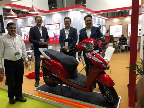 EV India Expo 2022 LIVE Updates: New electric vehicles unveil - The ...