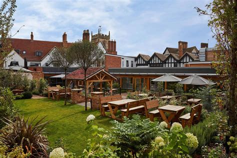 Hotel Review: Hotel Indigo, Stratford Upon Avon in Warwickshire | Luxury Lifestyle Magazine