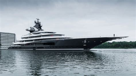 Mega yacht KISMET 2024 - credit Lurssen — Yacht Charter & Superyacht News