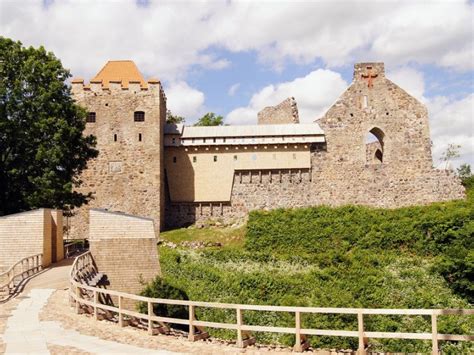 Livonian Order Sigulda Castle | Virtual Riga | Riga Virtual Guide – Hotels, Maps, Travel ...