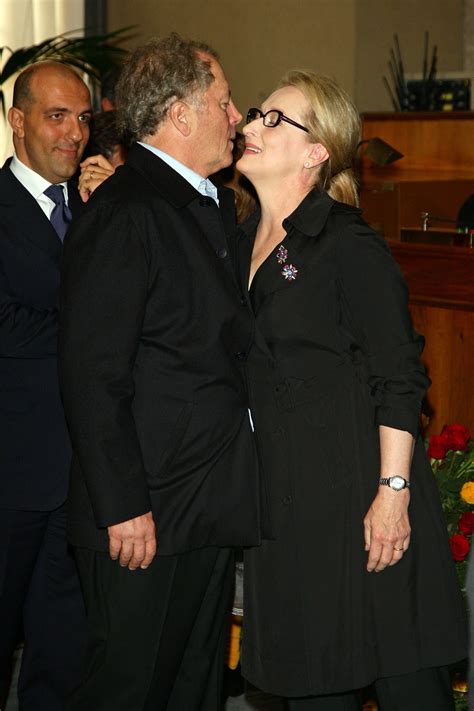 The Tragedy That Led Meryl Streep to the Love of Her Life