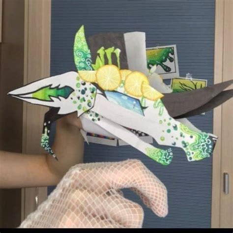 Dragon Puppet idea (not mine) | Dragon puppet, Paper dragon craft ...