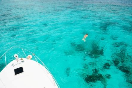 Snorkel in St. Thomas, USVI