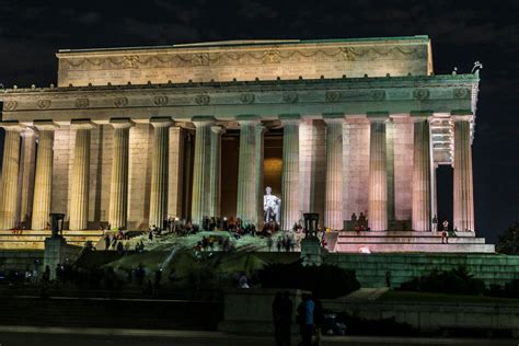 Lincoln Memorial at Night – American Photo Blog