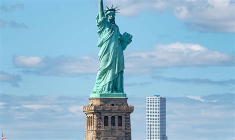 Top 5 Statue of Liberty Guided Tours