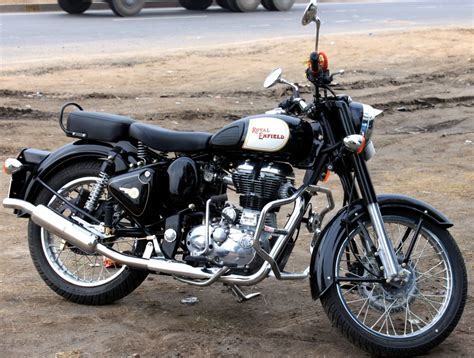 Review of Royal Enfield 500 Bullet Classic 2003: pictures, live photos ...