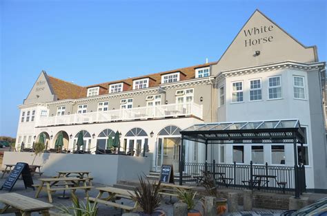 WHITE HORSE HOTEL (AU$127): 2022 Prices & Reviews (Rottingdean, Brighton and Hove, East Sussex ...