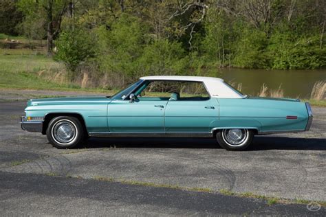 1972 Cadillac DeVille | Art & Speed Classic Car Gallery in Memphis, TN