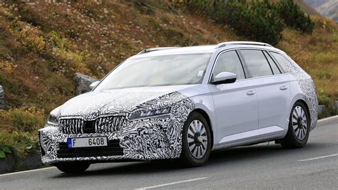 New 2023 Skoda Superb spotted disguised as current model - Automotive Daily