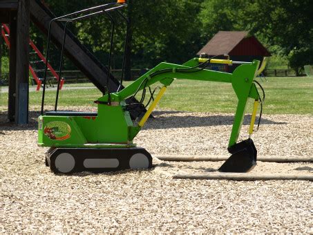 Free Images : soil, vehicle, sandpit, sand, cart, toy, play 3840x5760 - - 1503619 - Free stock ...
